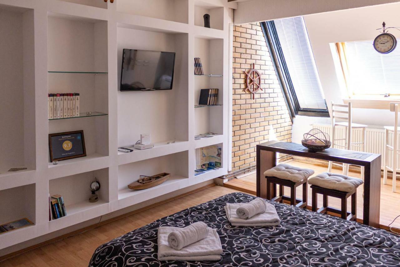 גולובאץ Apartman "Soba Sa Pogledom" מראה חיצוני תמונה